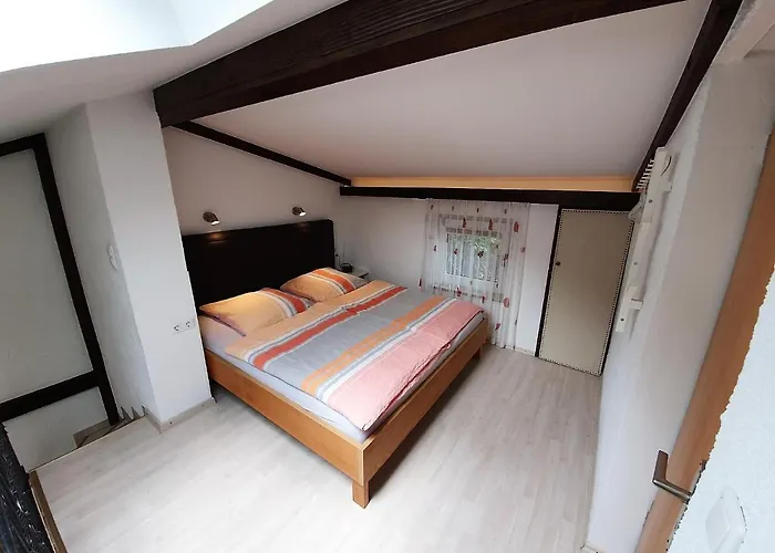Paar Apartment *